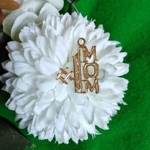 Gold MOM Pendant Necklace